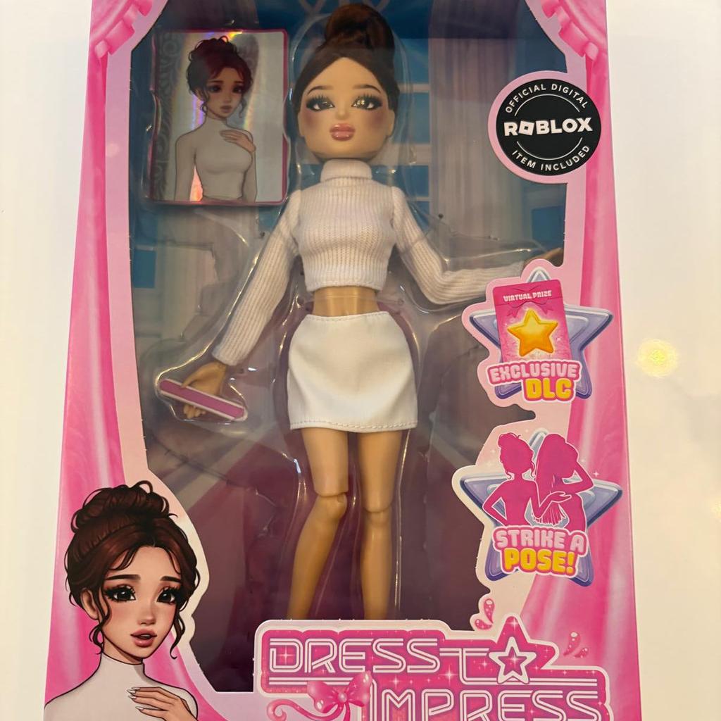 Dress To Impress Fashion Doll – Lana the Nail Tech with DLC Code & Collector Card